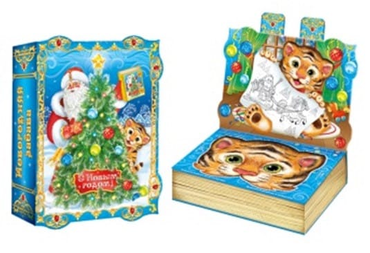 Коробка бумажная для конфет 0,7 кг "Новогодняя забава" 180*56*240 Коробка бумажная для конфет 0,7 кг "Новогодняя забава" 180*56*240